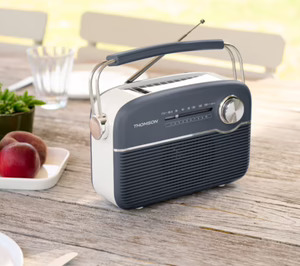 Thomson presenta su nueva gama de radios solares