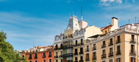 La compraventa de viviendas continúa cayendo por quinto mes consecutivo