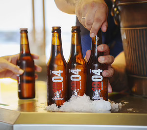 Cruzcampo busca su hueco en el segmento de cerveza prémium con 1904