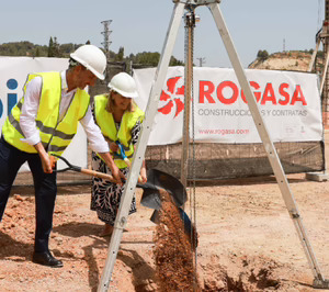 Molins de Rei coloca la primera piedra de su futura residencia
