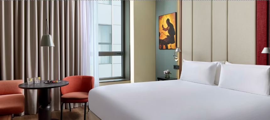 Dos hoteles del sello NH finalizan su reposicionamiento