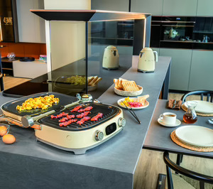 Smeg presenta su nuevo grill multiusos