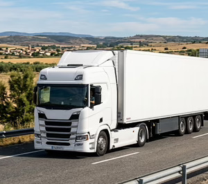 Transportes Valín vuelve a beneficios y adopta una estrategia de eficiencia y fortalecimiento operativo