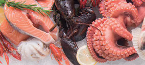 La búsqueda de vías para crecer rompe la rigidez del sector de pescado congelado y desata multitud de movimientos