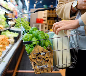 El consumo total de alimentación y bebidas creció un 0,4% en volumen y un 3,4% en valor en 2025