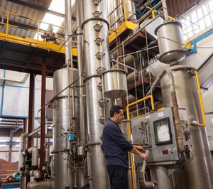 Destilerías San Valero ultima la puesta en marcha de una planta de desalcoholización de vino en Cariñena