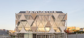 Bandalux inaugura su nueva sede en Santiago