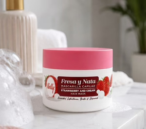 ‘Nelly’ eleva el cuidado del cabello a ritual de bienestar con sus mascarillas aromáticas