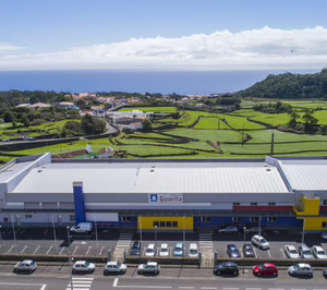‘Pingo Doce’ y ‘Recheio’ se impulsan en Azores con la última compra realizada por Finançor