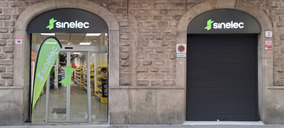 Sinelec traslada su almacén de la calle Calabria de Barcelona capital a la calle Entença