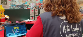 Alcampo ofrece el servicio de videointerpretación en lengua de signos SVisual en 150 hipermercados y supermercados