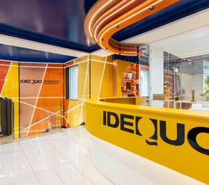 Alvic viste la escuela de diseño e interiorismo Idequo