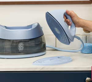 El centro de planchado Fabric Luxe de Russell Hobbs gana un Design Award
