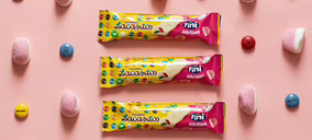 Fini y Lacasitos extienden su alianza a las barritas de chocolate
