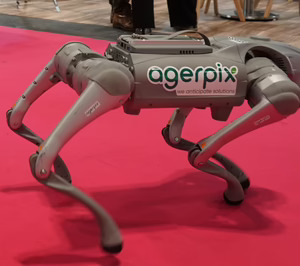 Agerpix y Moyca desarrollan un robot cuadrúpedo para monitorizar uva de mesa en parral