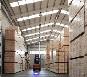 El grupo Deli Home culmina la compra de la fabricante valenciana de marcos de puerta de madera Amargós