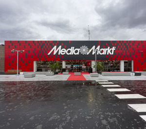 Iberdrola y MediaMarkt firman un acuerdo de suministro de energía renovable para el 100% de sus centros en España